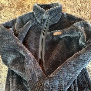 Super cute Columbia jacket. Worn only a few times. Very soft! Great condition